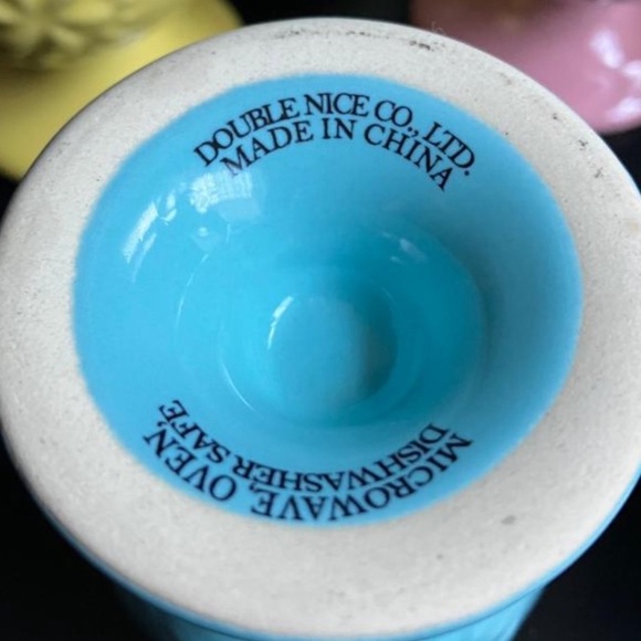 Double Nice Co. Egg Cups Embossed Design Pastel Blue Pink Green Yellow Lot of 7 - Picture 4 of 4